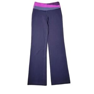 Lululemon Luon Women's 4 Reg Plum Stretch Flare Wide Leg Yoga Groove Pant.